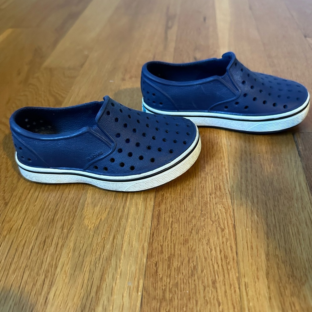 Native Shoes Navy Blue Slip-On Sneakers Casual - Toddler 7